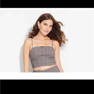 Wild Fable women’s top medium Plaid Brown tan red Camisole cropped stretch NWT